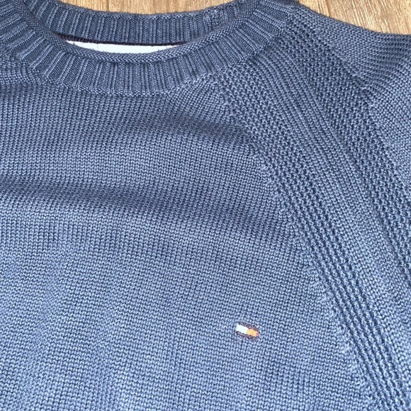 Tommy Hilfiger knit sweatshirt - Picture 3 of 7